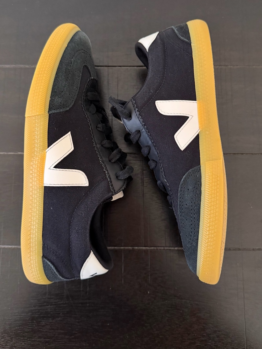 VEJA Volley Canvas Casual Sneakers Black White Size 6 US Women's Retro - Picture 12 of 14